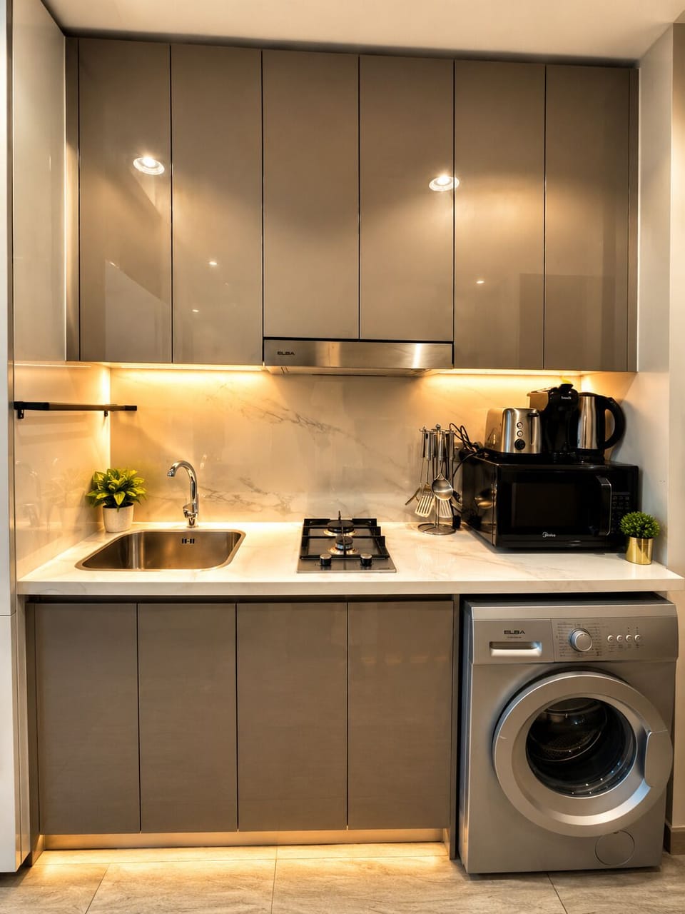 Comfort Studio, Balcony, City View | Private kitchen