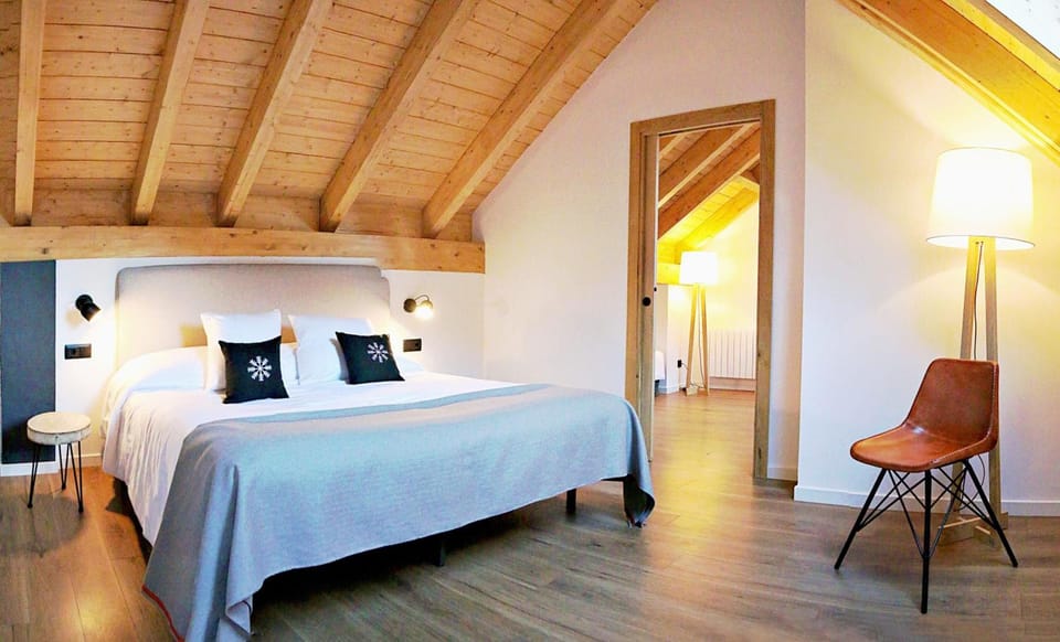 In-room safe, blackout drapes, free WiFi, bed sheets