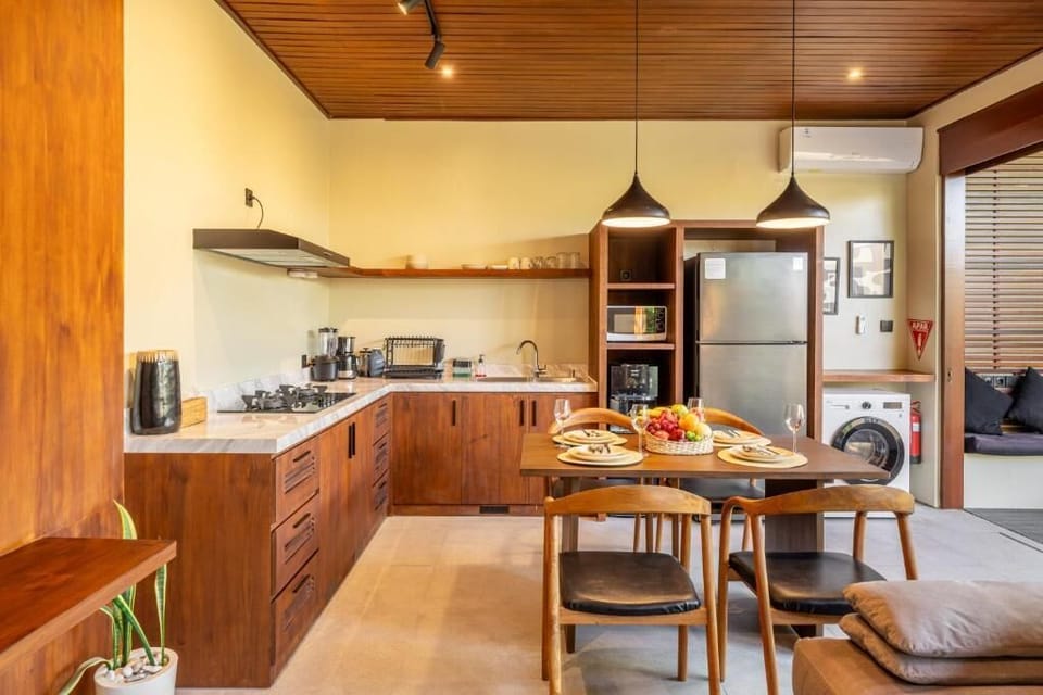 Deluxe Villa, 2 Bedrooms, Private Pool | Private kitchen
