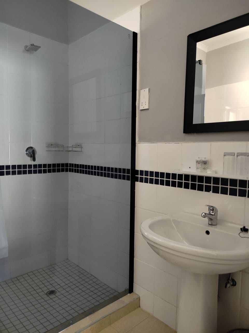 Shower, towels, soap, shampoo