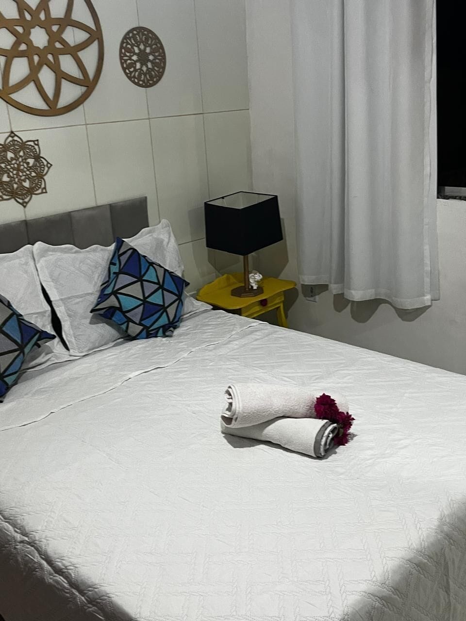 Basic Twin Room | Bed sheets