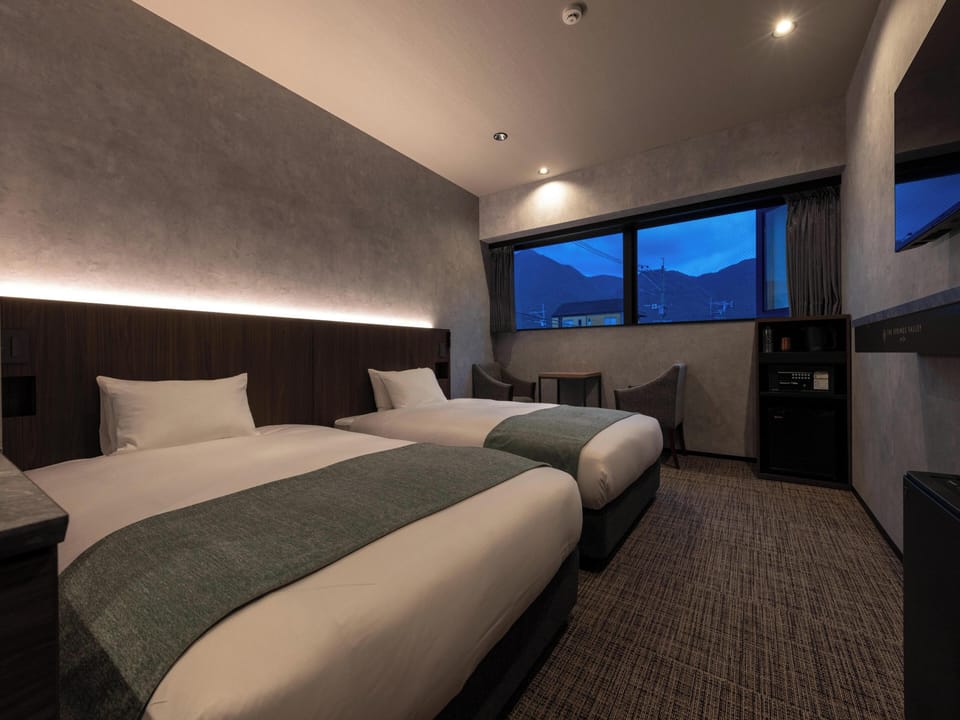Standard Twin Room, Non Smoking | In-room safe, blackout drapes, iron/ironing board (on request)