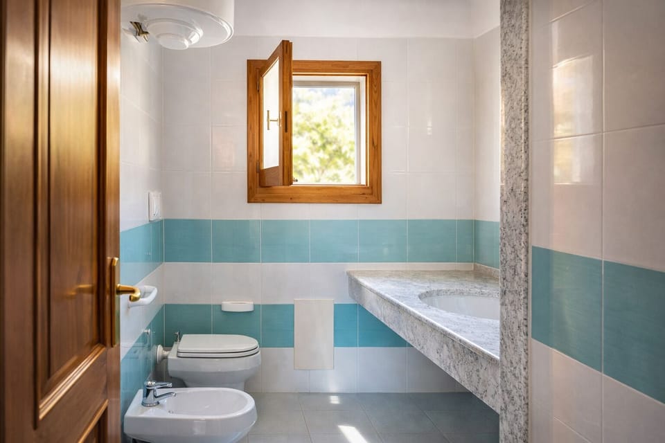 Apartment, Patio | Bathroom | Towels, toilet paper