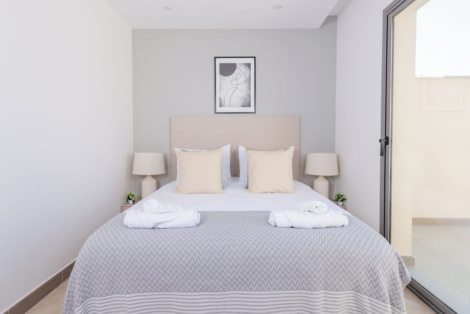 Apartment | Iron/ironing board, WiFi (free)