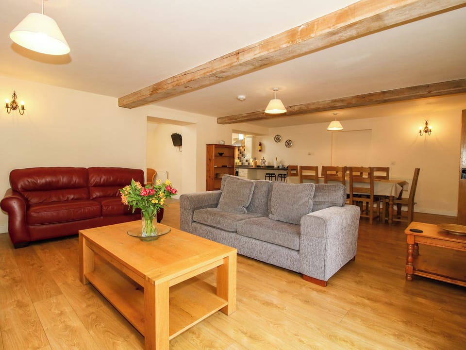 Cottage | Interior