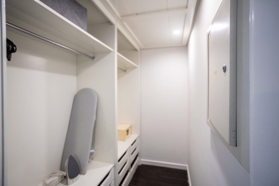 Basic Apartment | Interior