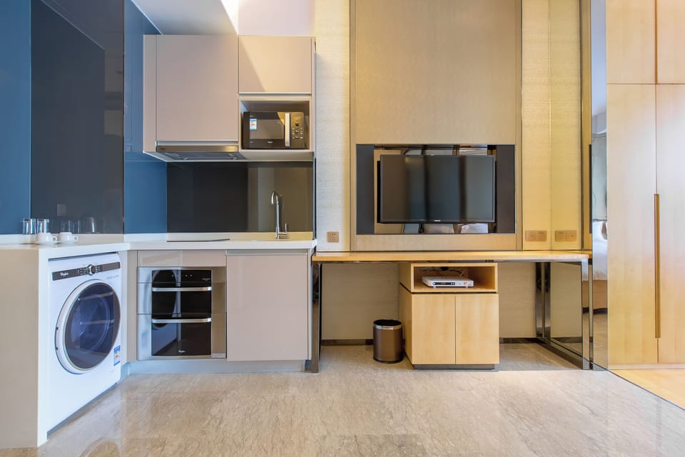 Kimper Executive Two-Bedroom Apartment | Private kitchen