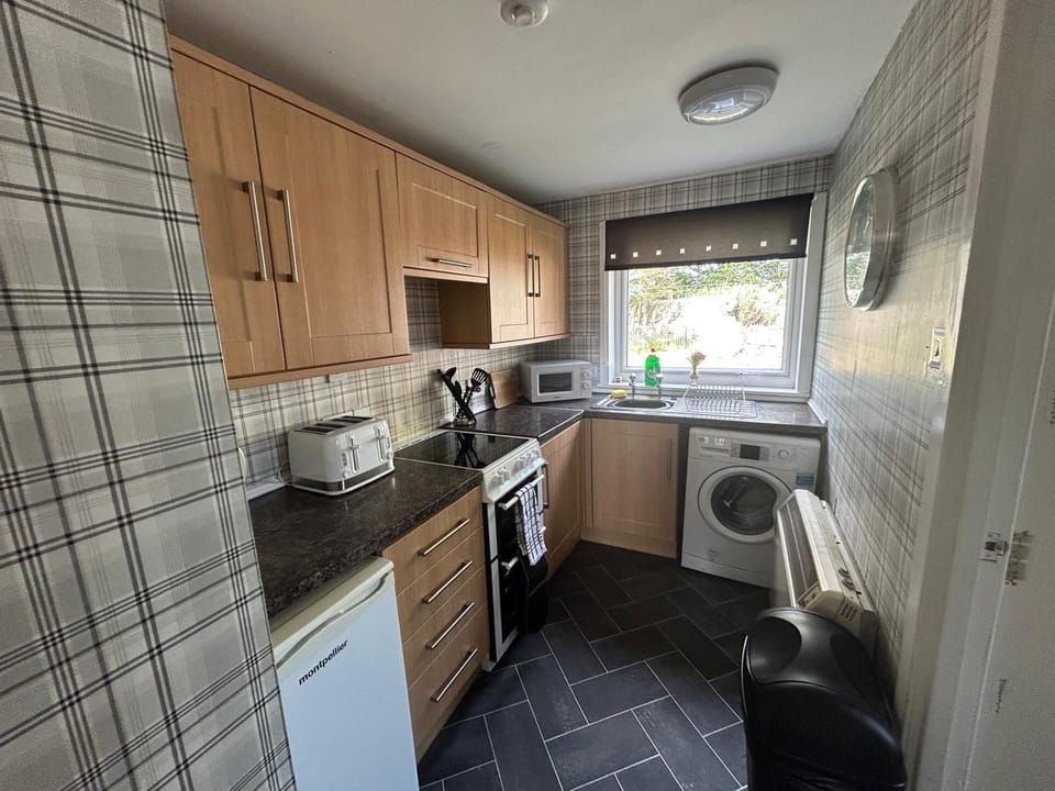 Sleeps4-familyfriendly-freeparking- Nc500 Apartment in Scotland