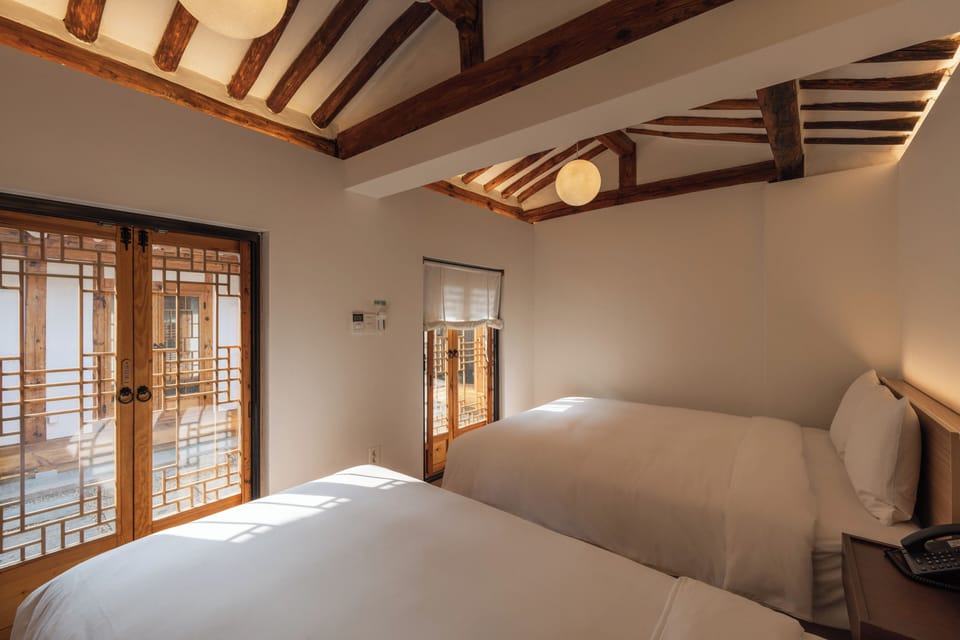 Traditional House, Courtyard View | In-room safe, blackout drapes, soundproofing, iron/ironing board
