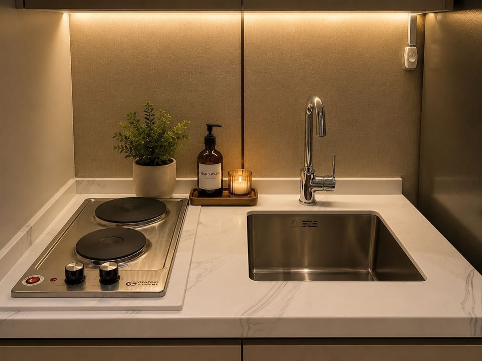 Luxury Suite | Private kitchen