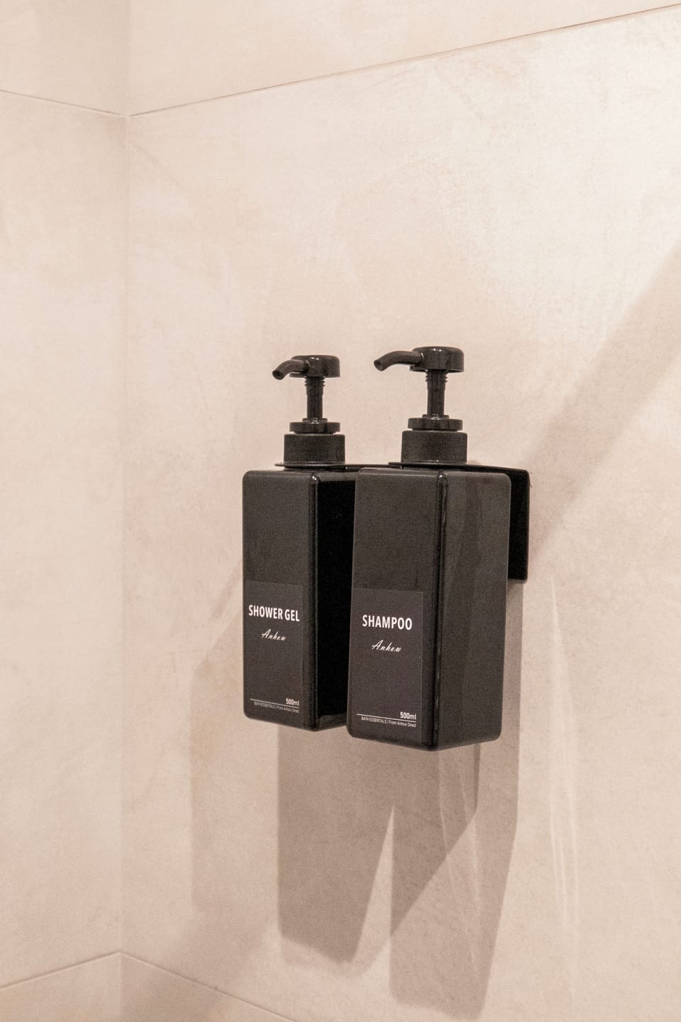 Bathroom amenities