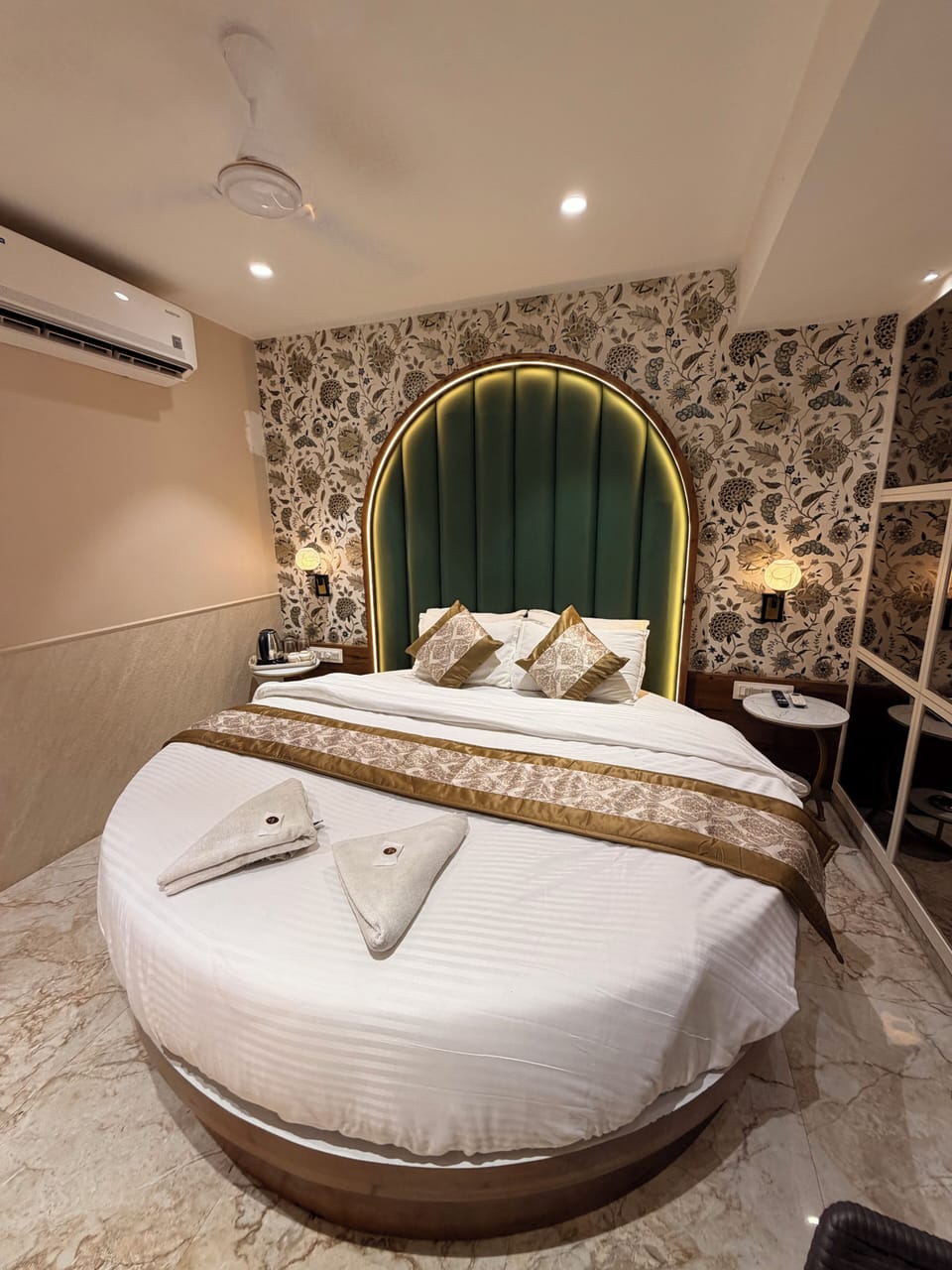 Premium Double Room | WiFi (free), bed sheets
