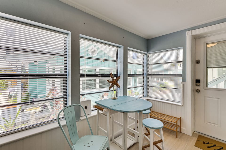Apartment (1 Bedroom) | Interior