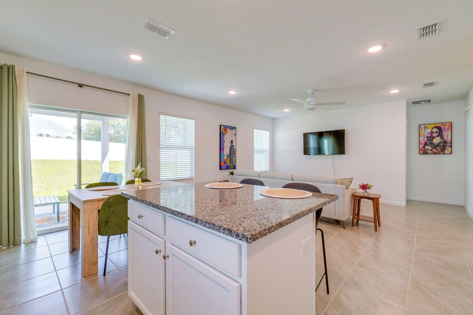 House (3 Bedrooms) | Interior
