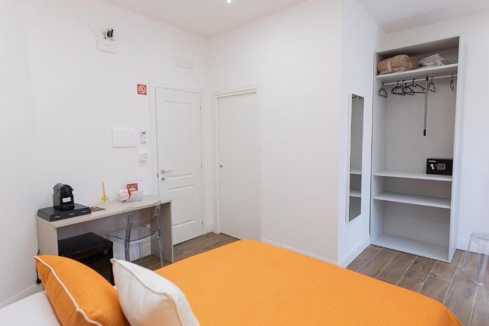 Deluxe Double Room, Balcony, City View | In-room safe, soundproofing, iron/ironing board (on request)