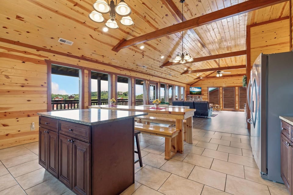 Cabin, Multiple Beds, Mountain View (The Lodge at Whispering Waters) | Interior