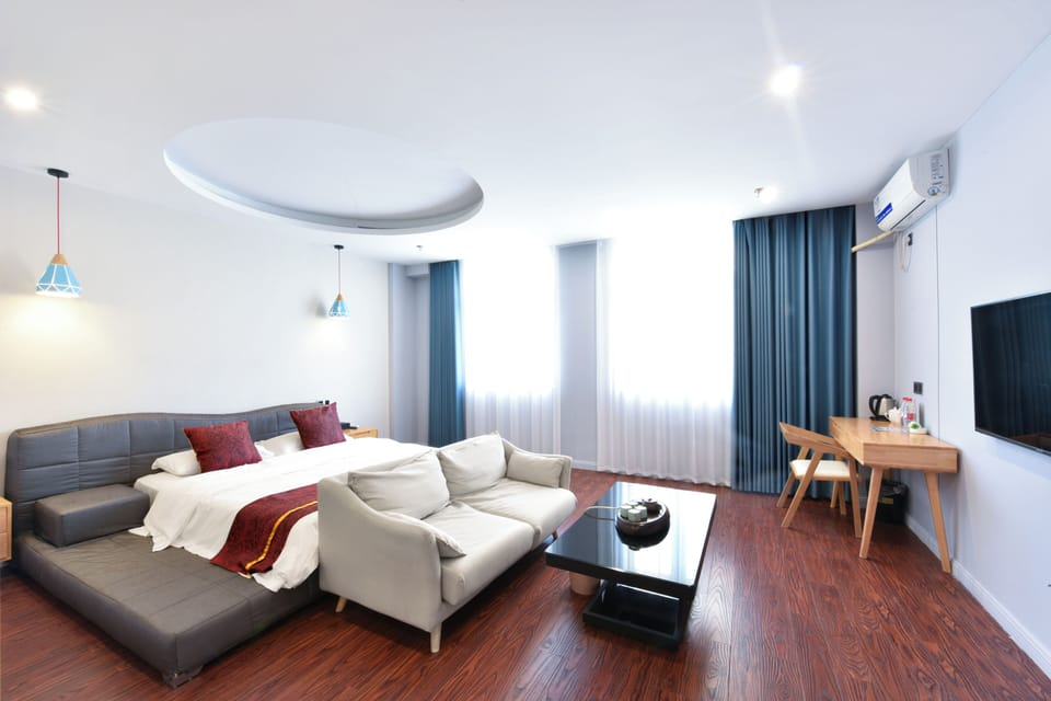 Luxury Double Room | Free WiFi