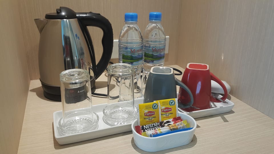Superior Double Room, 1 Queen Bed, Garden View | Coffee and/or coffee maker