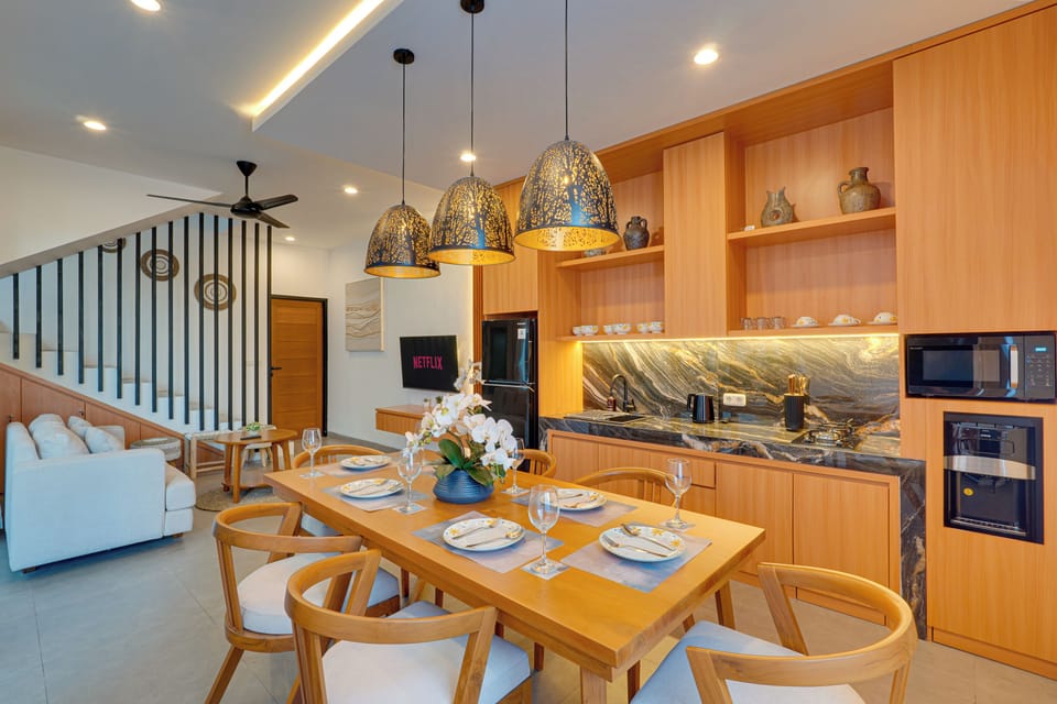 Villa, Balcony, Pool View | Dining