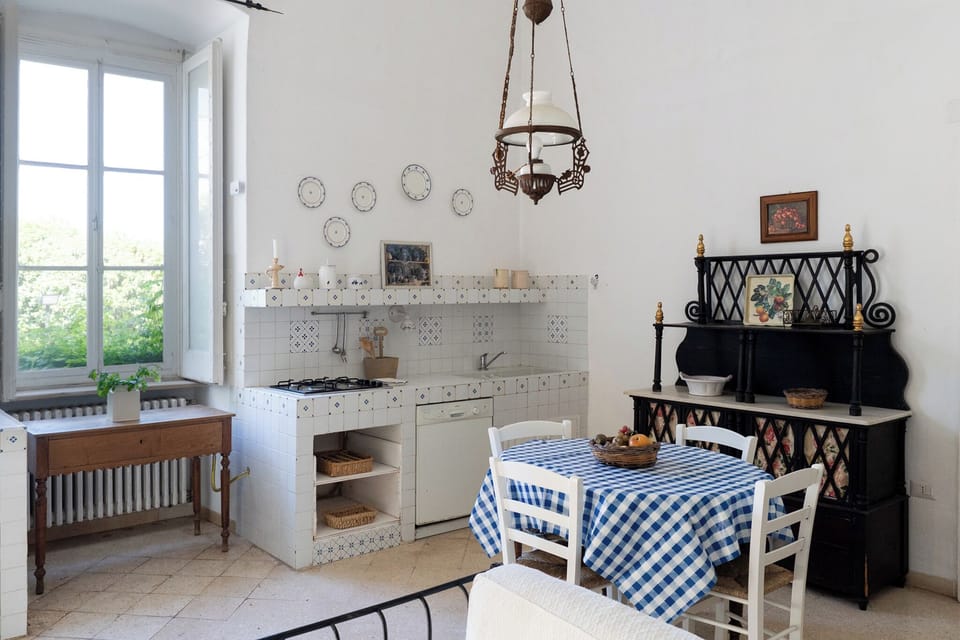 Apartment | Dining