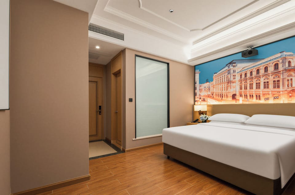 Deluxe Double Room | Desk, laptop workspace, WiFi (free)