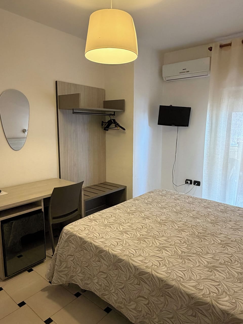 In-room safe, desk, blackout drapes, WiFi (free)