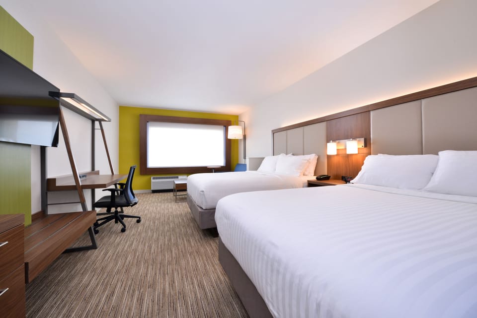 In-room safe, desk, laptop workspace, soundproofing