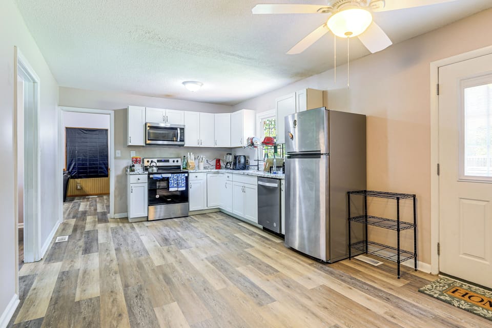 House (4 Bedrooms) | Interior