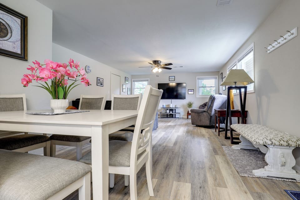 House (2 Bedrooms) | Interior