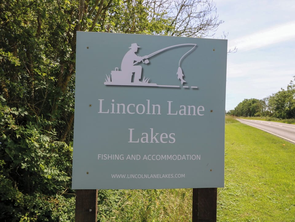 Moorhen Lodge Cottage in West Lindsey District