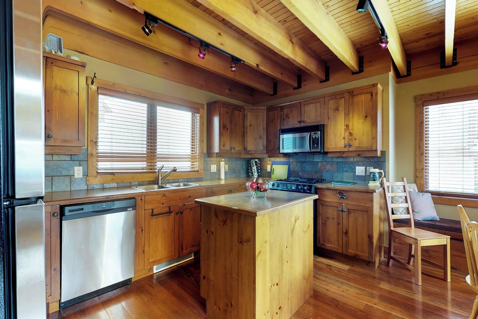 Condo | Private kitchen | Coffee/tea maker