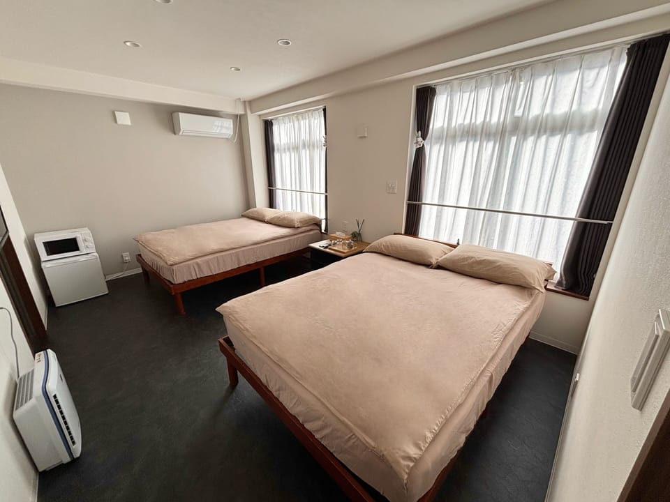 Classic Twin Room, Non Smoking | Blackout drapes, WiFi (free)