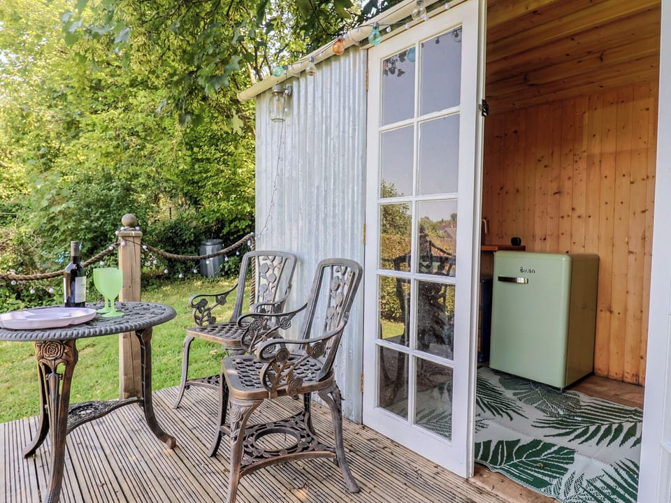 Tane Cottage in North Dorset District