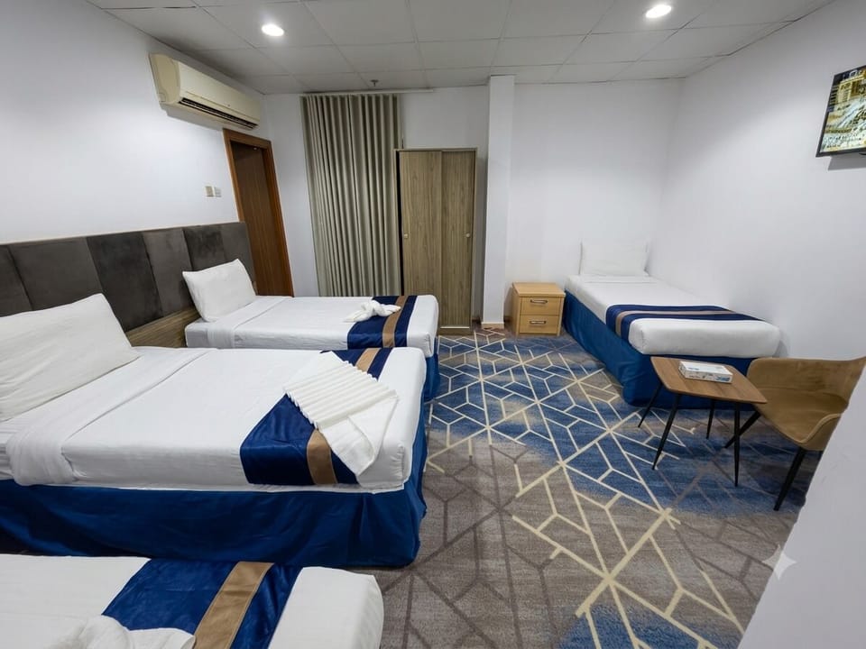 Comfort Room, Non Smoking, Mountain View | Minibar, desk, laptop workspace, WiFi (free)