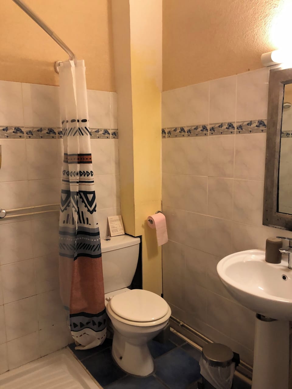 Classic Room, Mountain View | Bathroom
