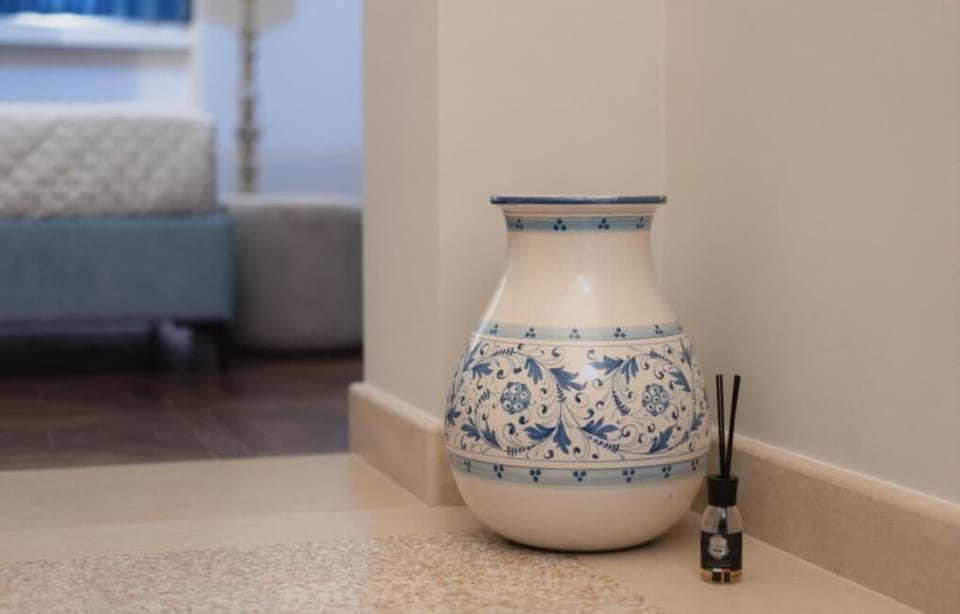 Exclusive Double Room, City View | Interior detail