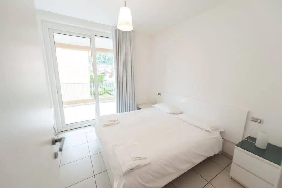 Apartment, Multiple Beds, Mountain View (Apartment Maccagno) | 4 bedrooms, iron/ironing board, individually decorated