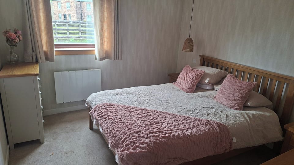 Golspie, Firthview, A Cosy Seafront Escape House in Scotland