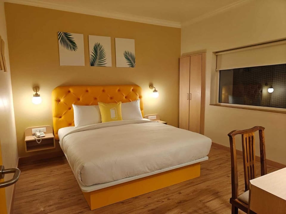 Standard Double Room, 1 King Bed | In-room safe, WiFi (free)