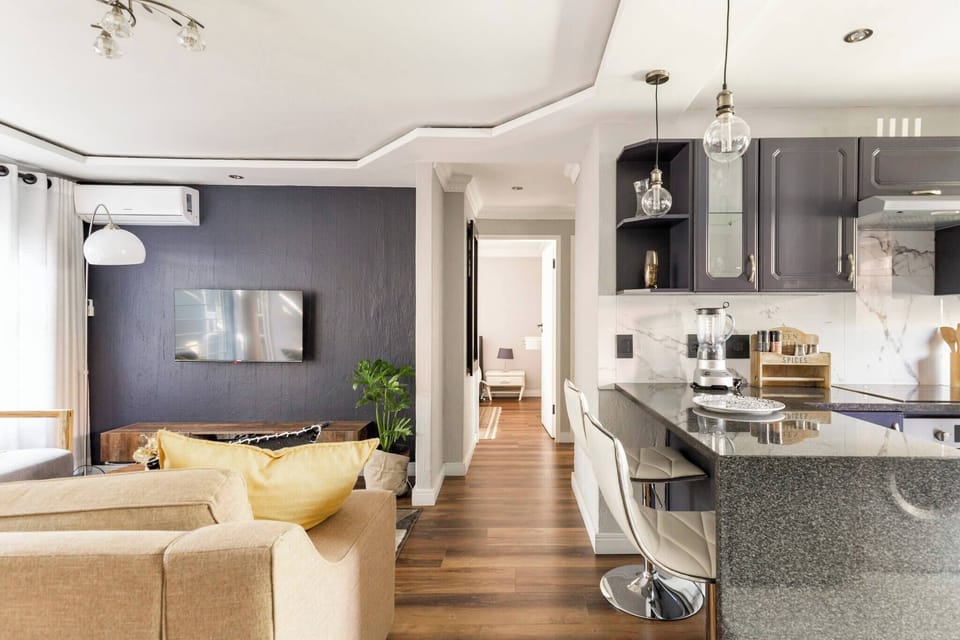 Apartment, 2 Bedrooms, Balcony | Interior