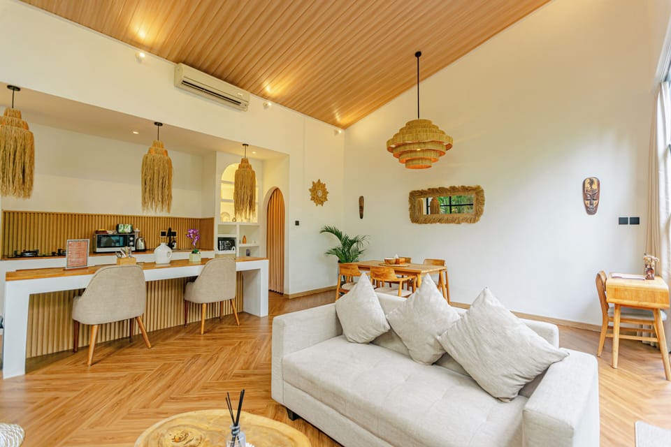 Villa, 2 Bedrooms, Pool View | Living area | 41-inch LED TV with digital channels