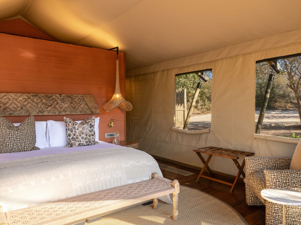 Luxury Bush Tents | In-room safe, iron/ironing board, WiFi (free)