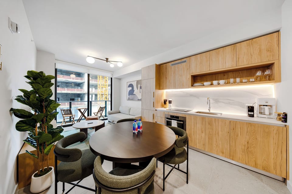 Condo, Balcony, City View | Dining