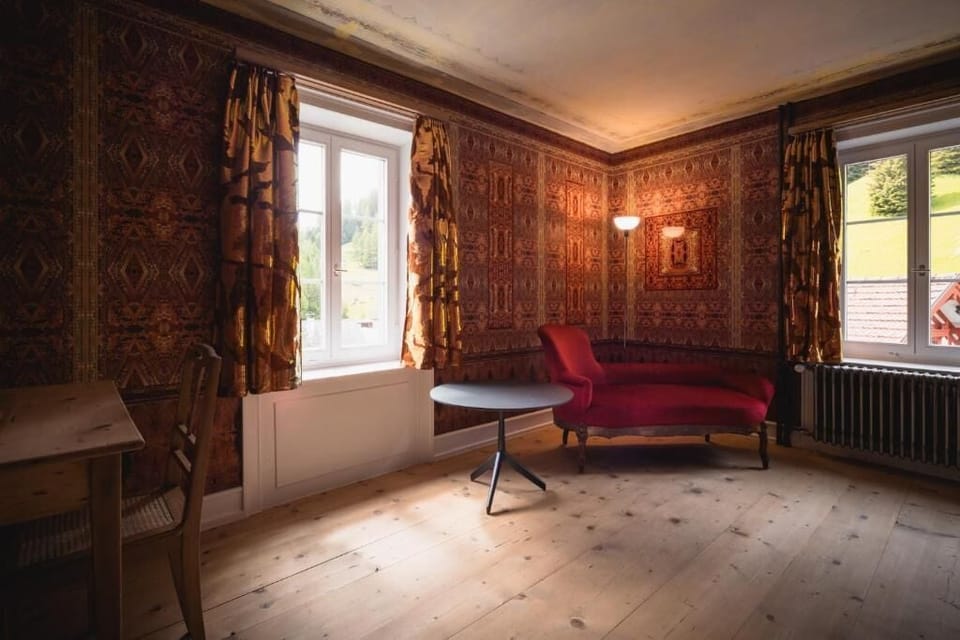Executive Suite | Interior
