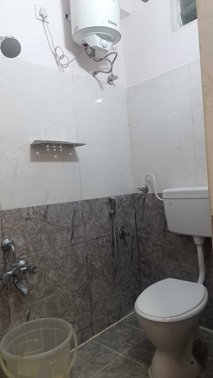 Shower, towels, soap, shampoo