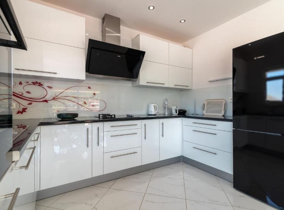 Apartment (Three Bedroom Apartment with Balcony ) | Private kitchen | Fridge