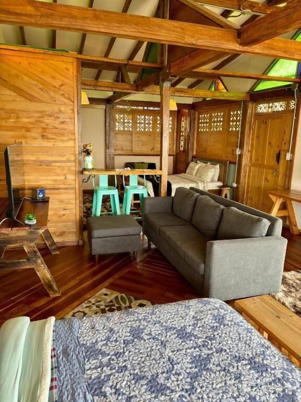 Suite, Balcony, Mountain View | WiFi (free)