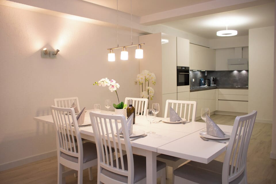 Apartment | Private kitchen | Highchair