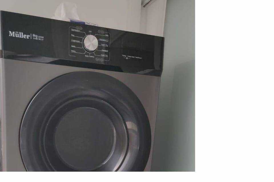 Apartment, Balcony | Laundry