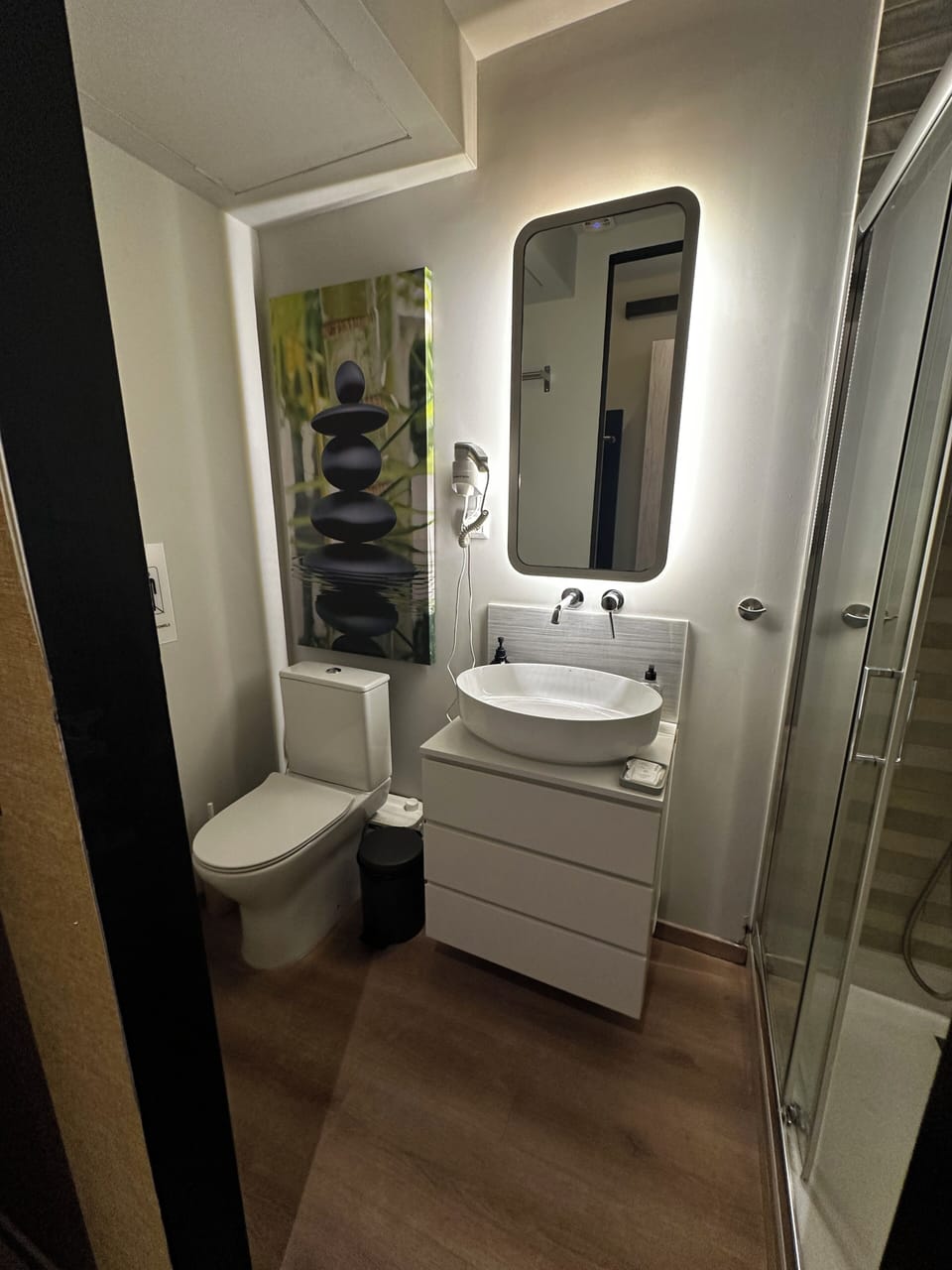 Comfort Room, City View | Bathroom | Slippers